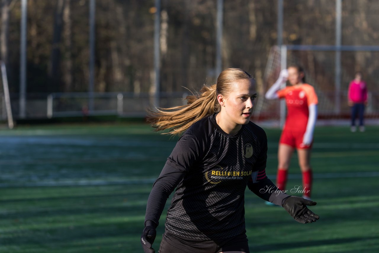 Bild 233 - wBJ VfL Pinneberg2 - Eimsbuttler TV 3 : Ergebnis: 5:0